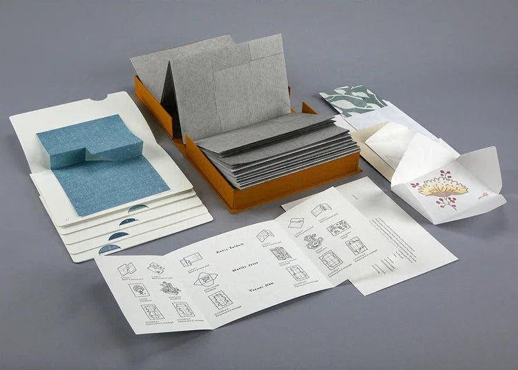(un)fold